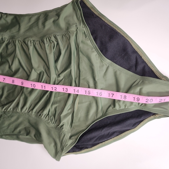 Army green one-piece swimsuit, size 10 - Picture 9 of 10